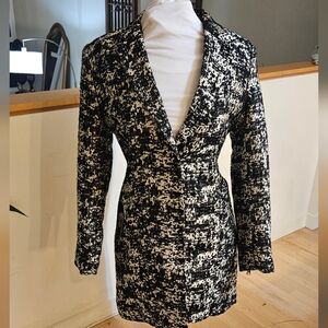 New W Tags H & M Black & White Pattern Coat Jacket Women's 10 Zip Pockets Pretty